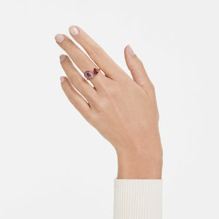 Sublima cocktail ring, Pear cut, Red, 18K gold finish