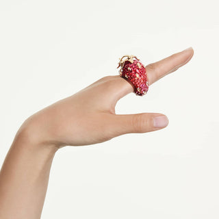 Idyllia motif ring, Mixed cuts, Strawberry, Red, 18K gold finish