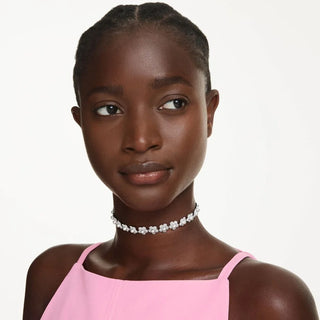 Ariana Grande x Swarovski choker
Crystal pearl, Round cut, White, Rhodium plated